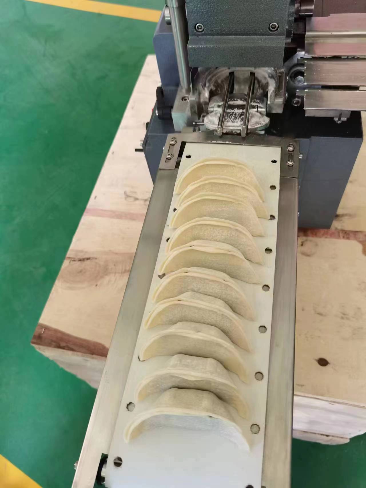 Máquina para Hacer Gyoza Japon - Gyoza Dumpling Maker reseña y precio